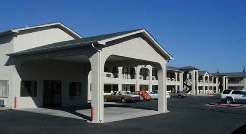 American Inn & Suites Albuquerque Bagian luar foto