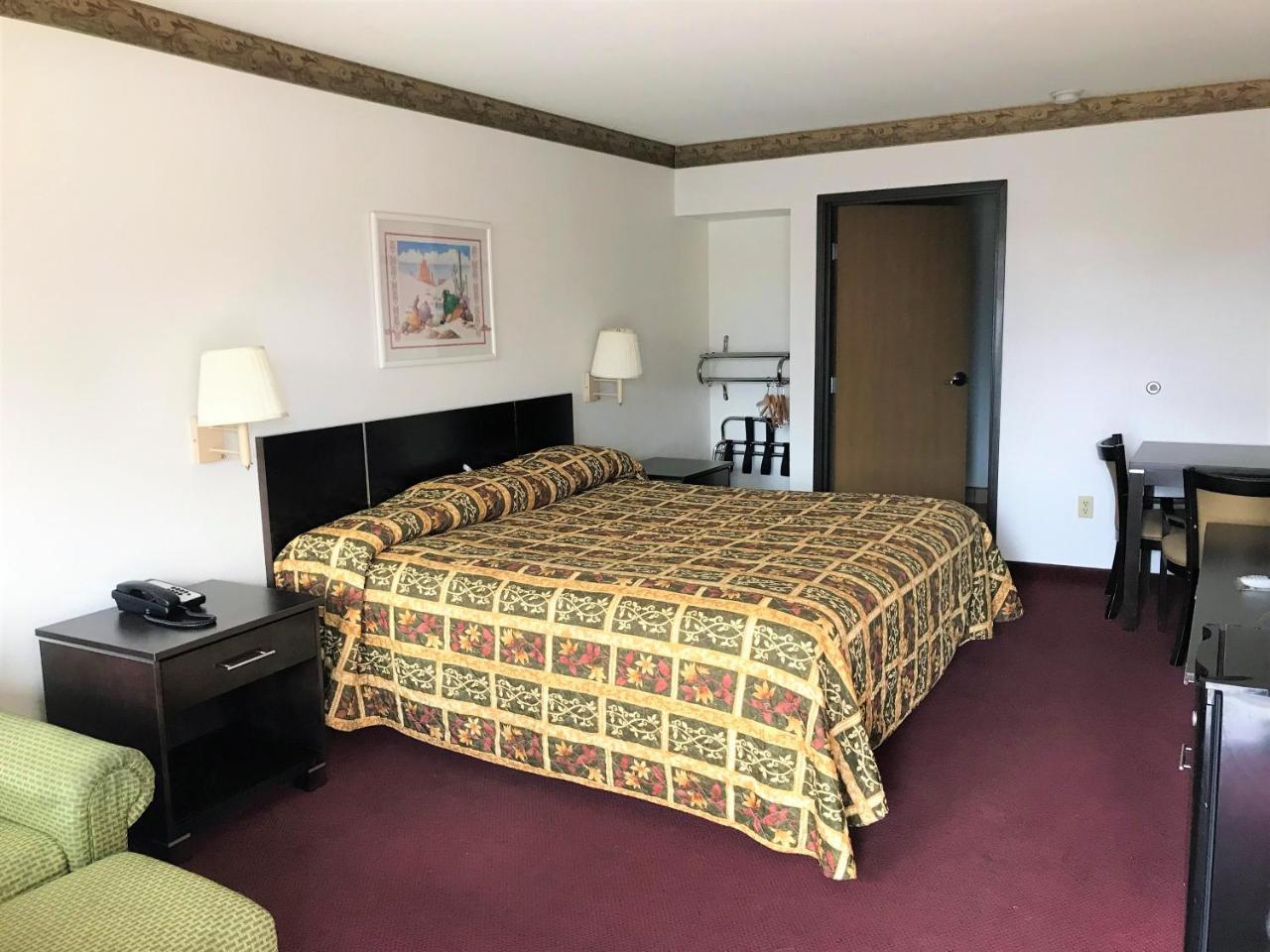 American Inn & Suites Albuquerque Bagian luar foto